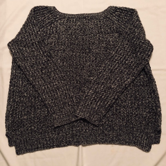 Forever 21 sweater - Picture 3 of 4